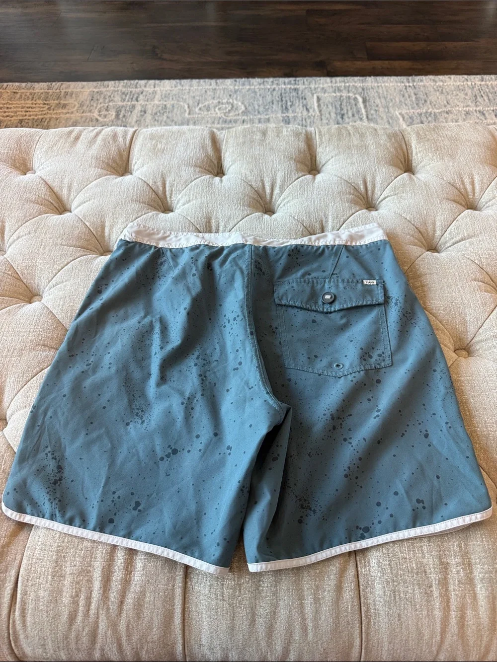 Vuori 32 Men's Blue Drawstring Swim Shorts with White Trim